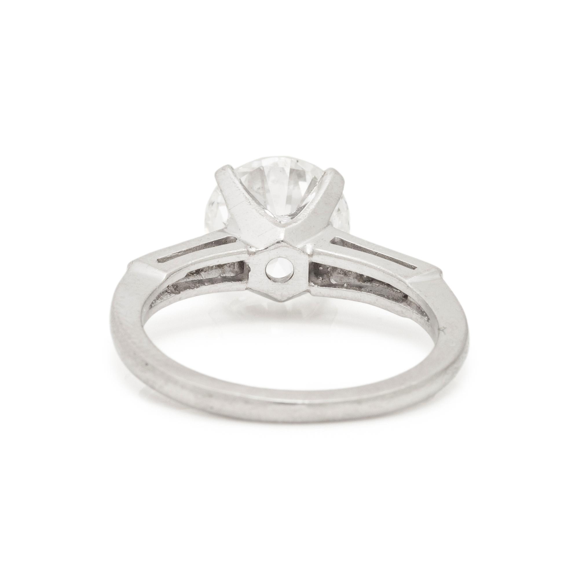 DIAMOND RING