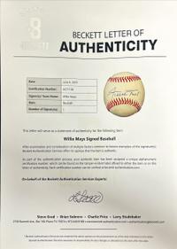 A Willie Mays Single Signed Autograph Baseball (Beckett Authentication Services)