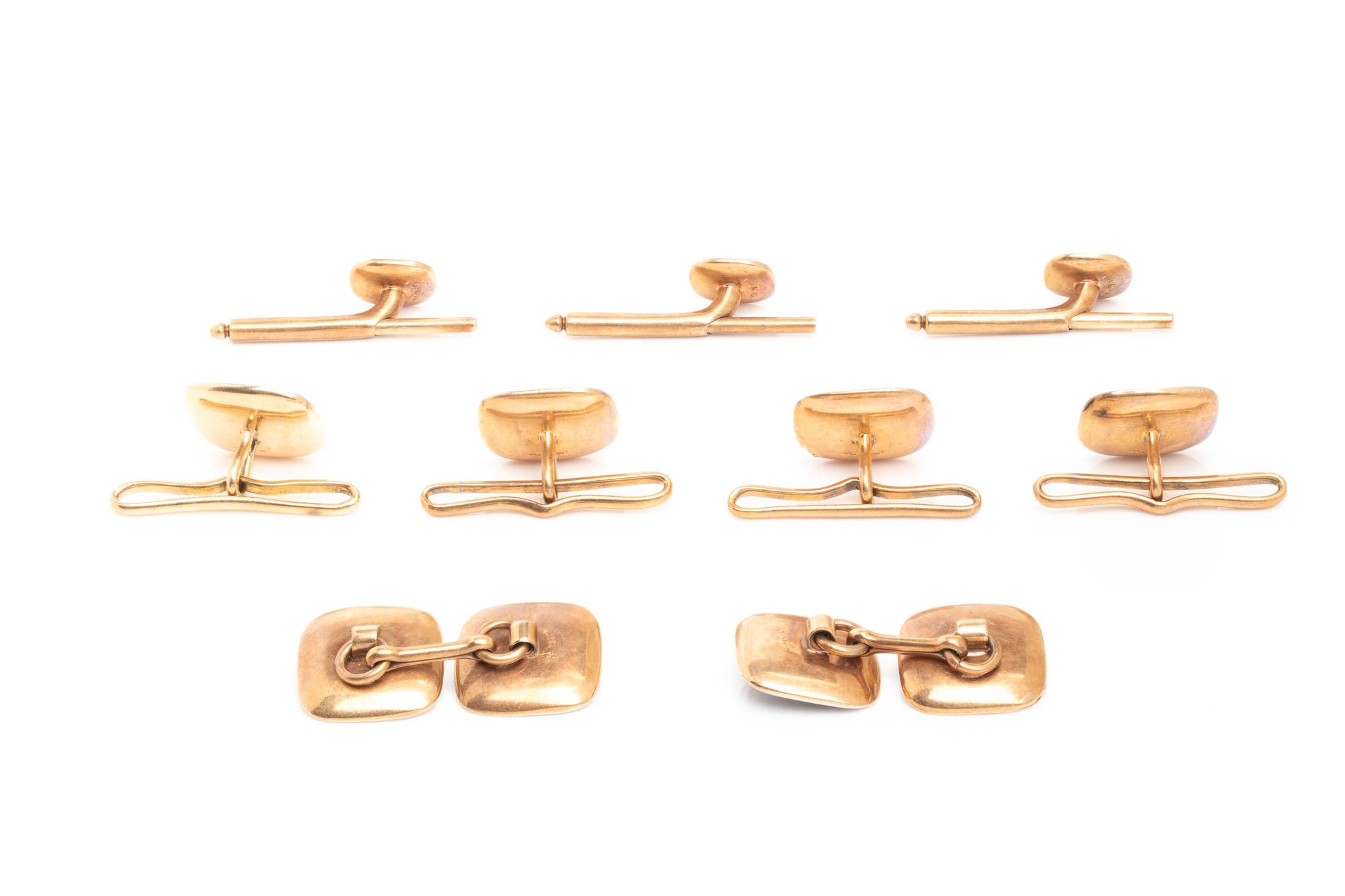 GOLD, ONYX AND PEARL DRESS SET