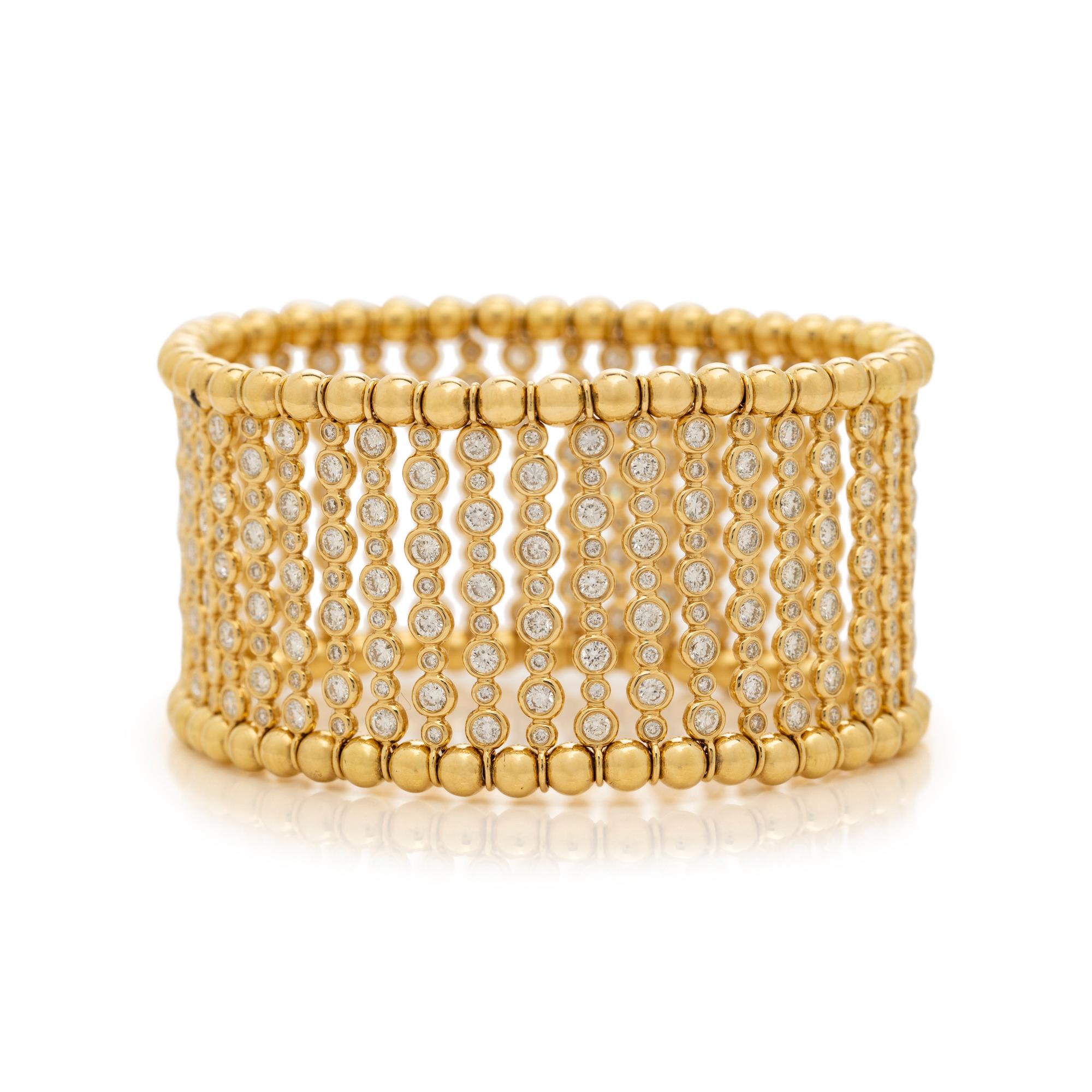 YELLOW GOLD AND DIAMOND BRACELET