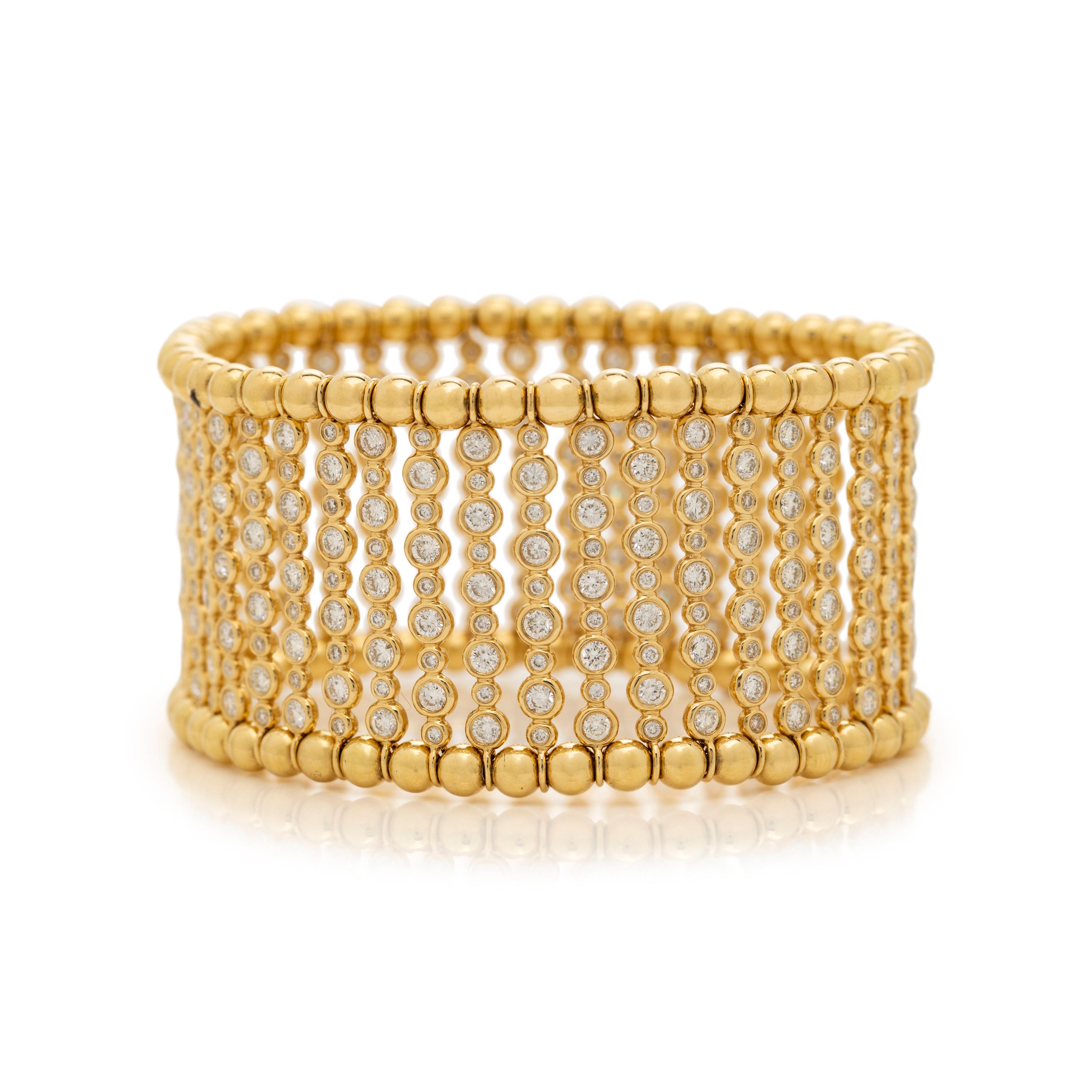 YELLOW GOLD AND DIAMOND BRACELET