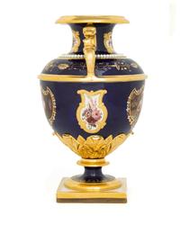 A Flight, Barr and Barr Worcester Porcelain Vase