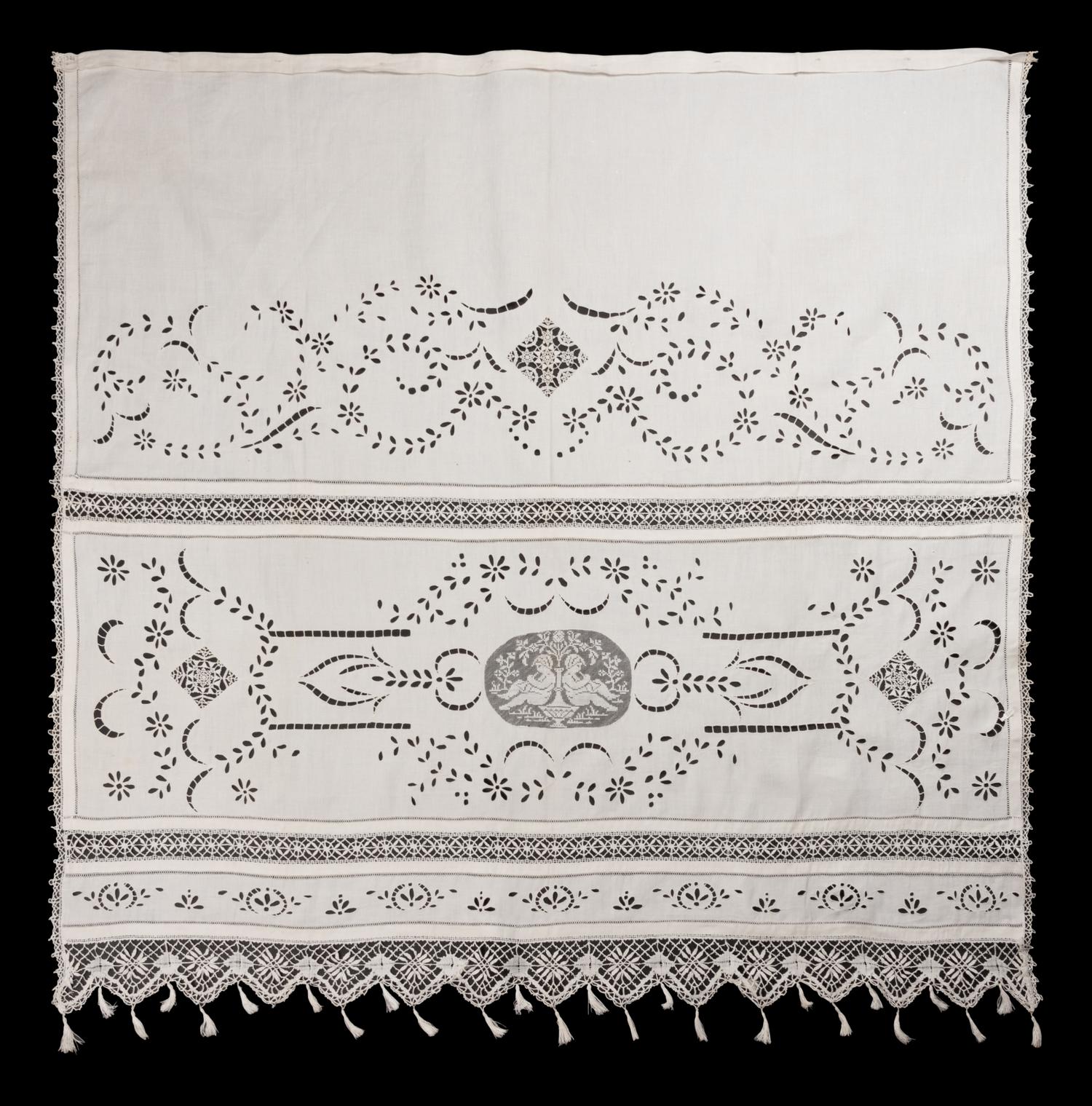 Collection of Six Cotton and Linen Lace Items