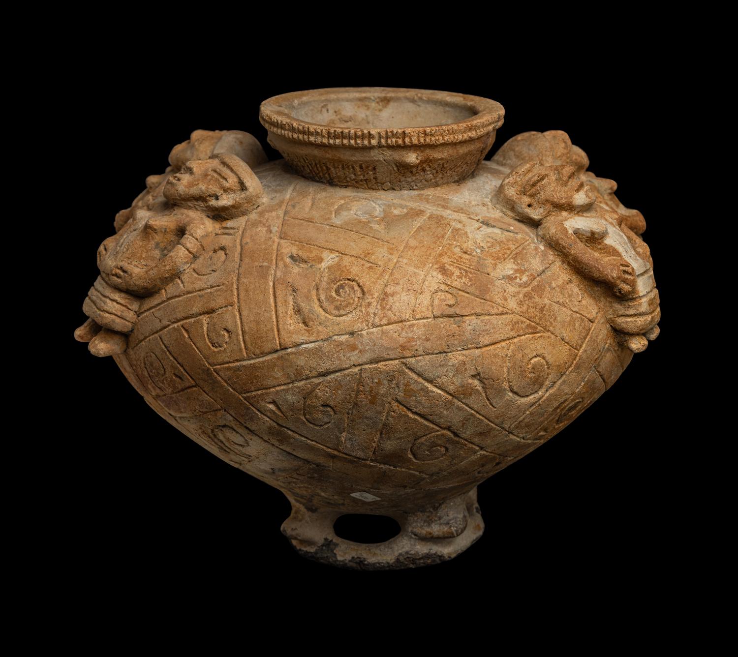 A Sinu Effigy Vessel