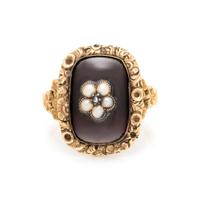 GARNET AND SEED PEARL RING
