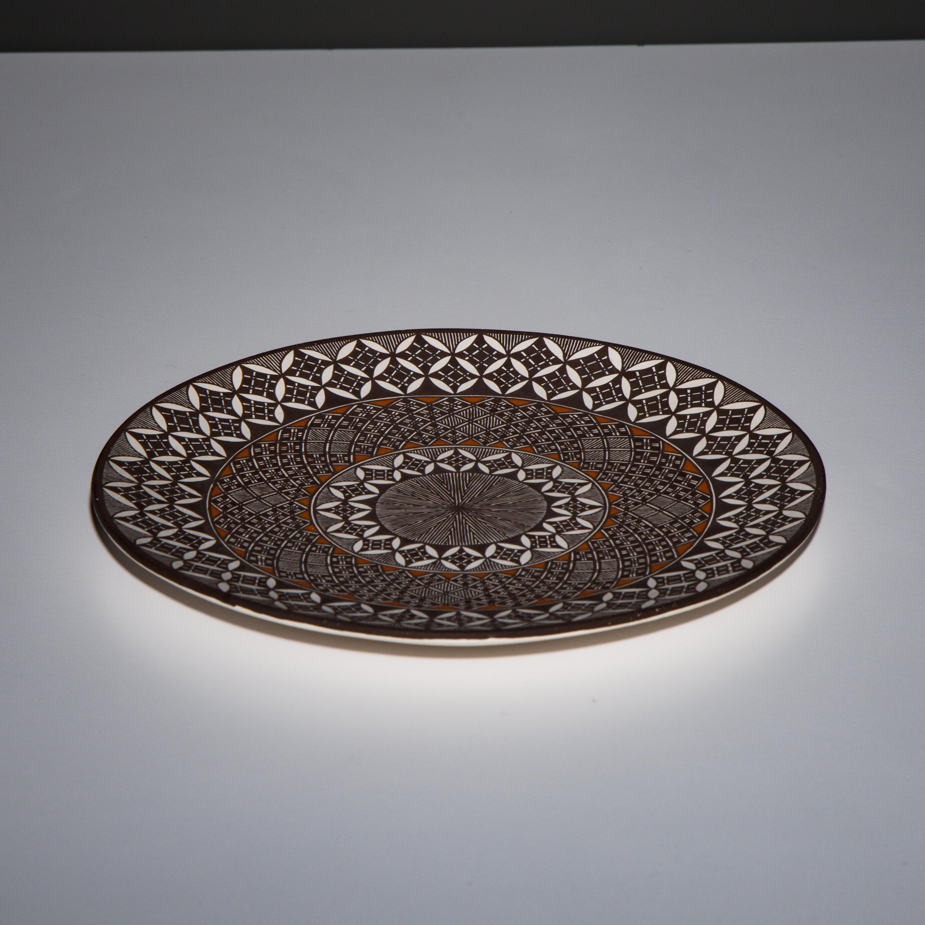 Rebecca Lucario (Acoma, b. 1951) — Fine Line Pottery Plate