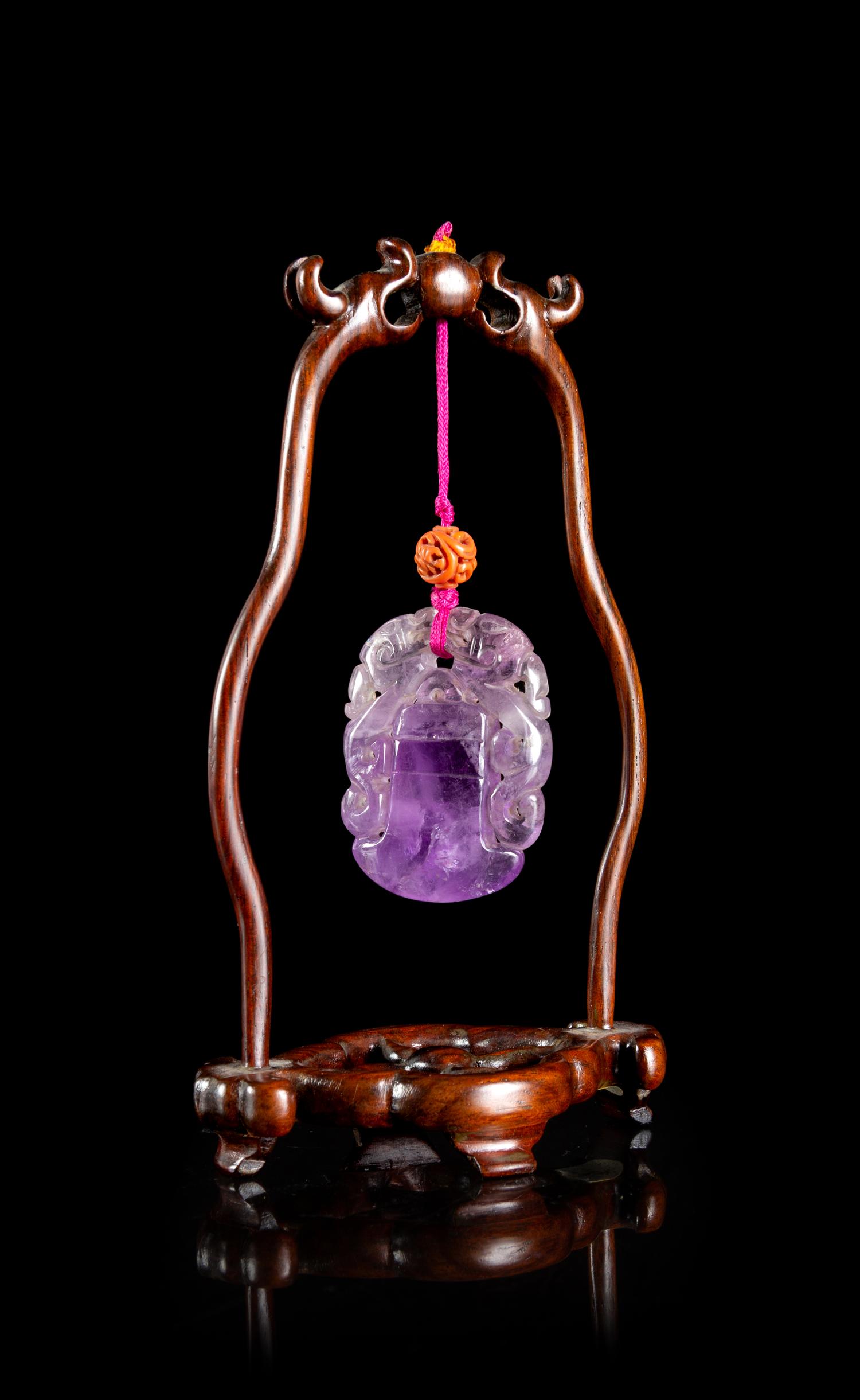 An Amethyst Bell-Form Pendant