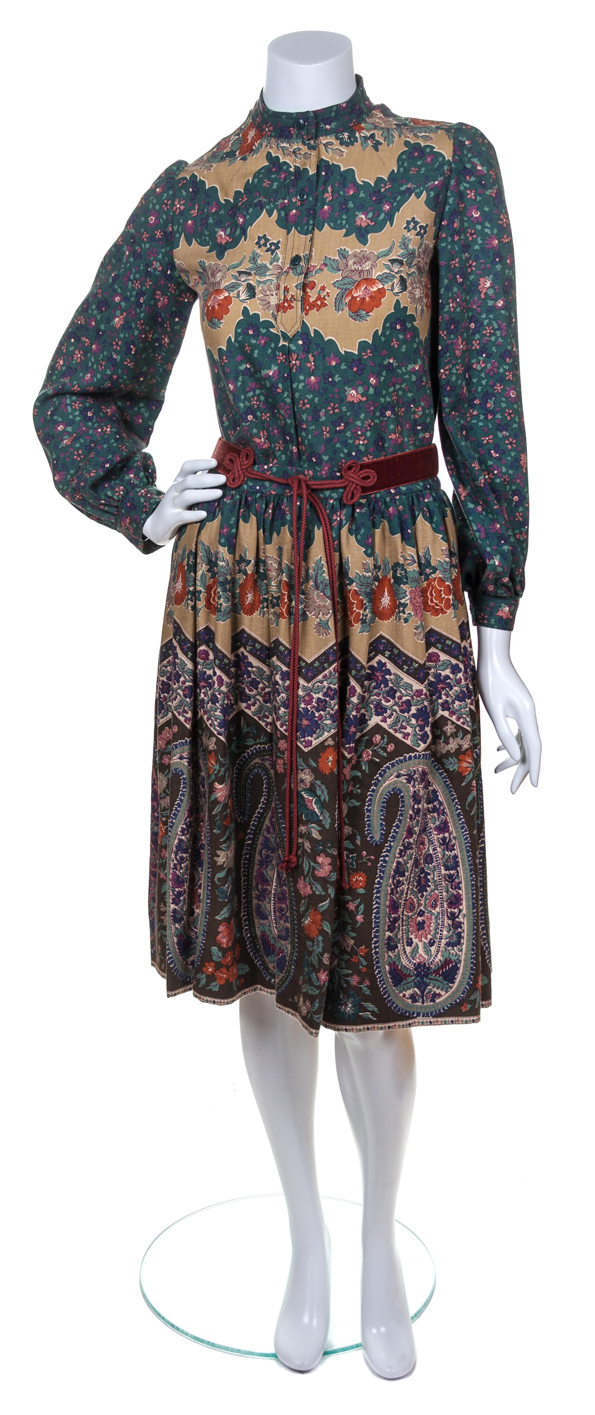 An Oscar de la Renta Multicolor Wool Skirt Ensemble, Skirt size 4.