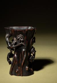 A Lacquered Hardwood 'Lingzhi' Brushpot