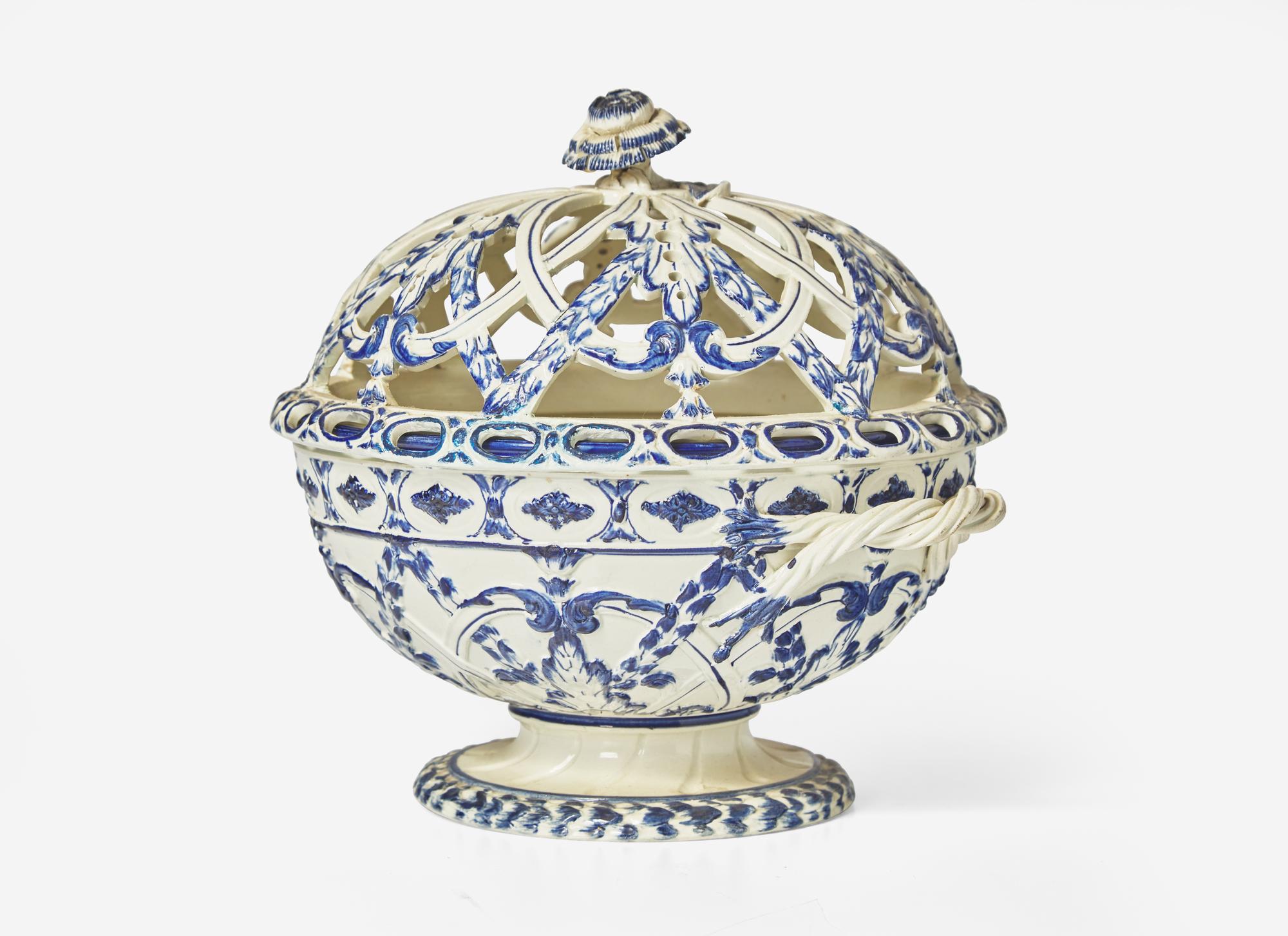 A Wedgwood Cobalt Decorated Reticulated Creamware Pot-Pourri