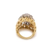 YELLOW GOLD AND DIAMOND RING