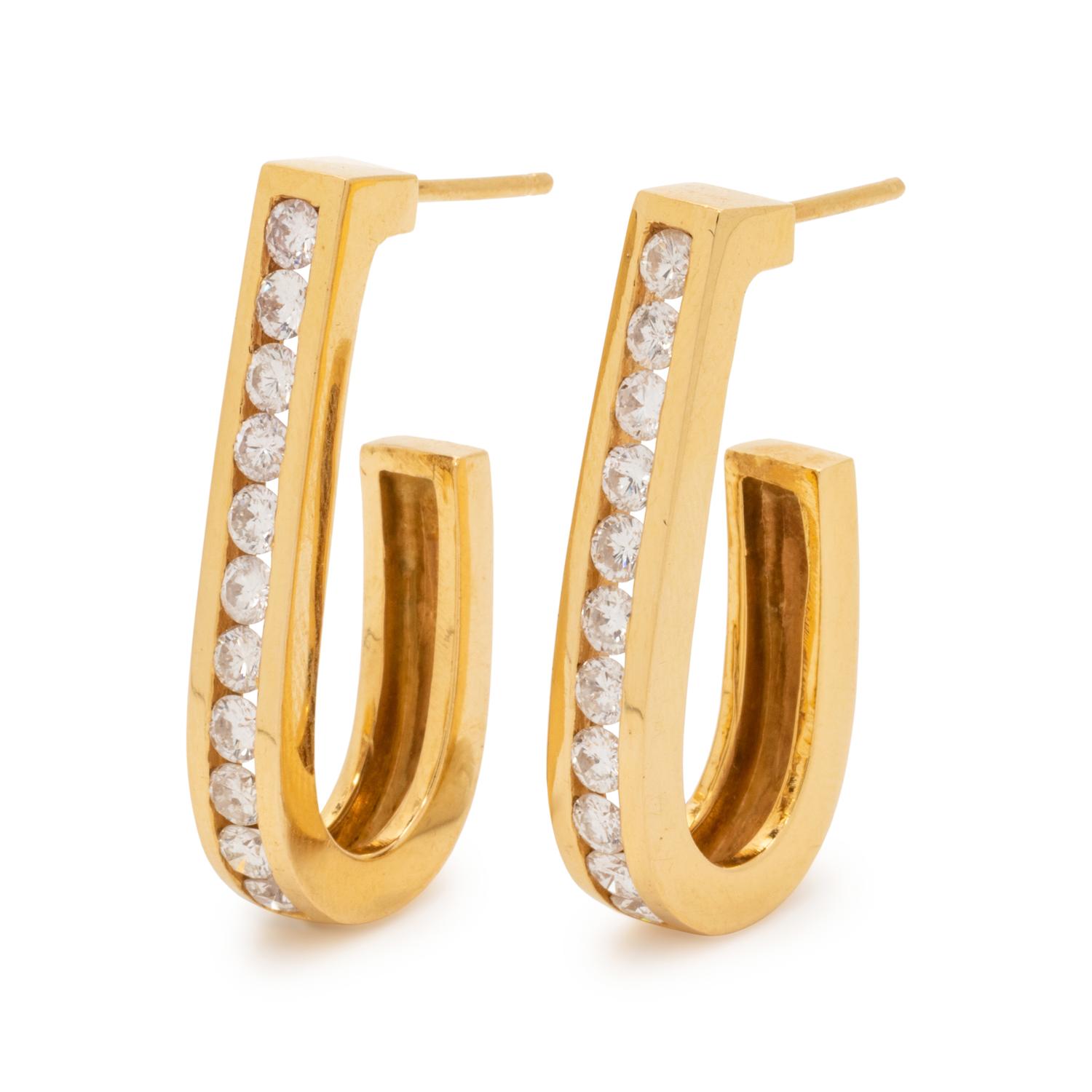 DIAMOND EARRINGS