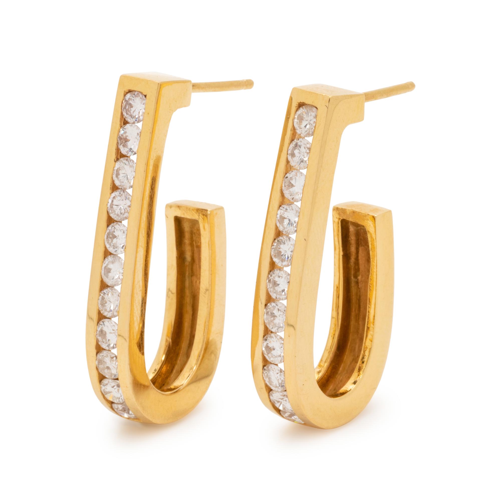 DIAMOND EARRINGS