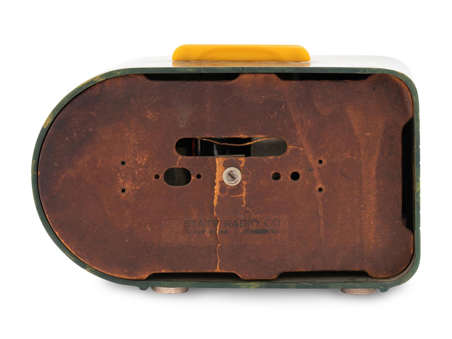 A Fada Bullet 115 Streamliner Radio