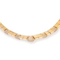 YELLOW GOLD AND DIAMOND NECKLACE
