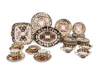 A Royal Crown Derby Imari Porcelain Dinner Service