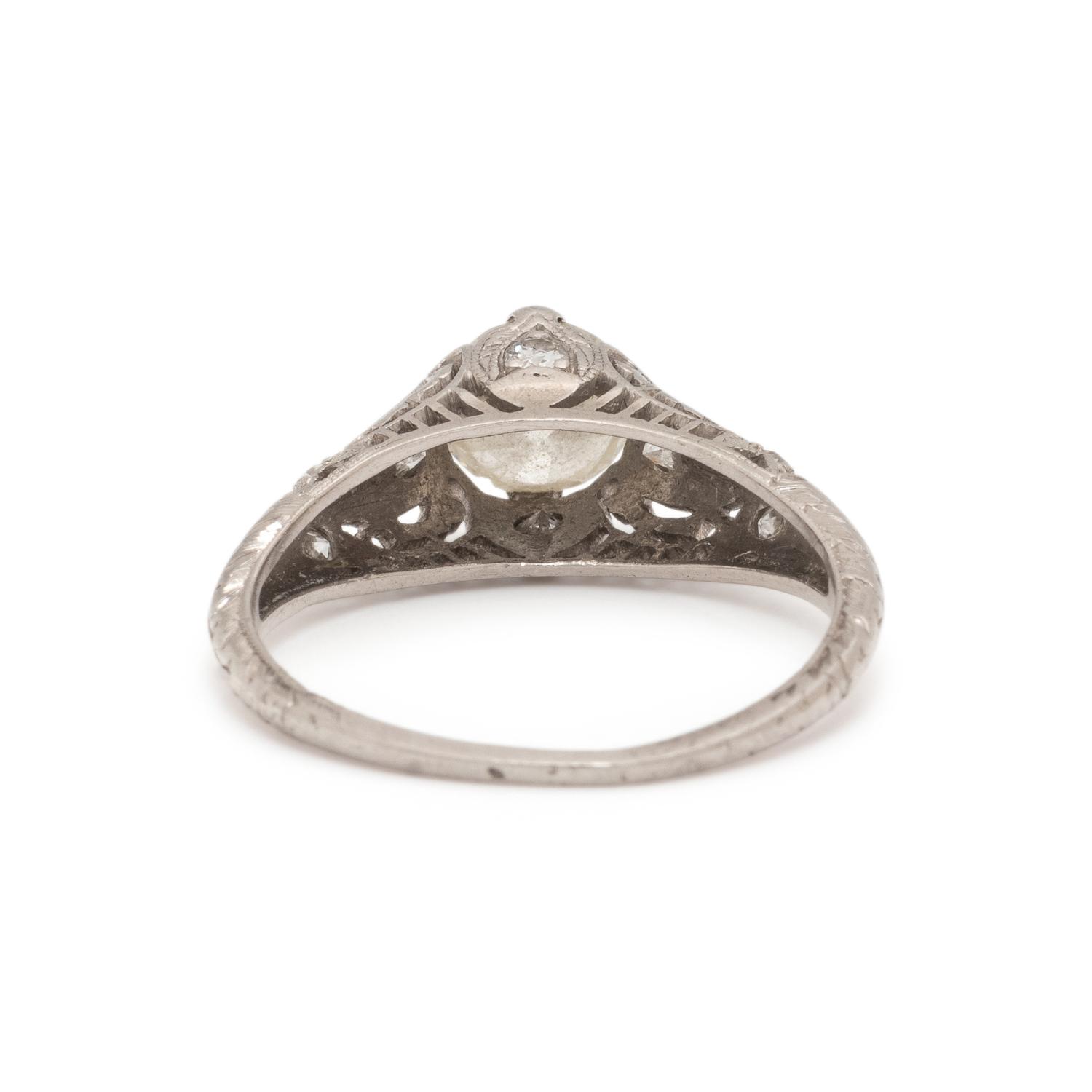 DIAMOND RING