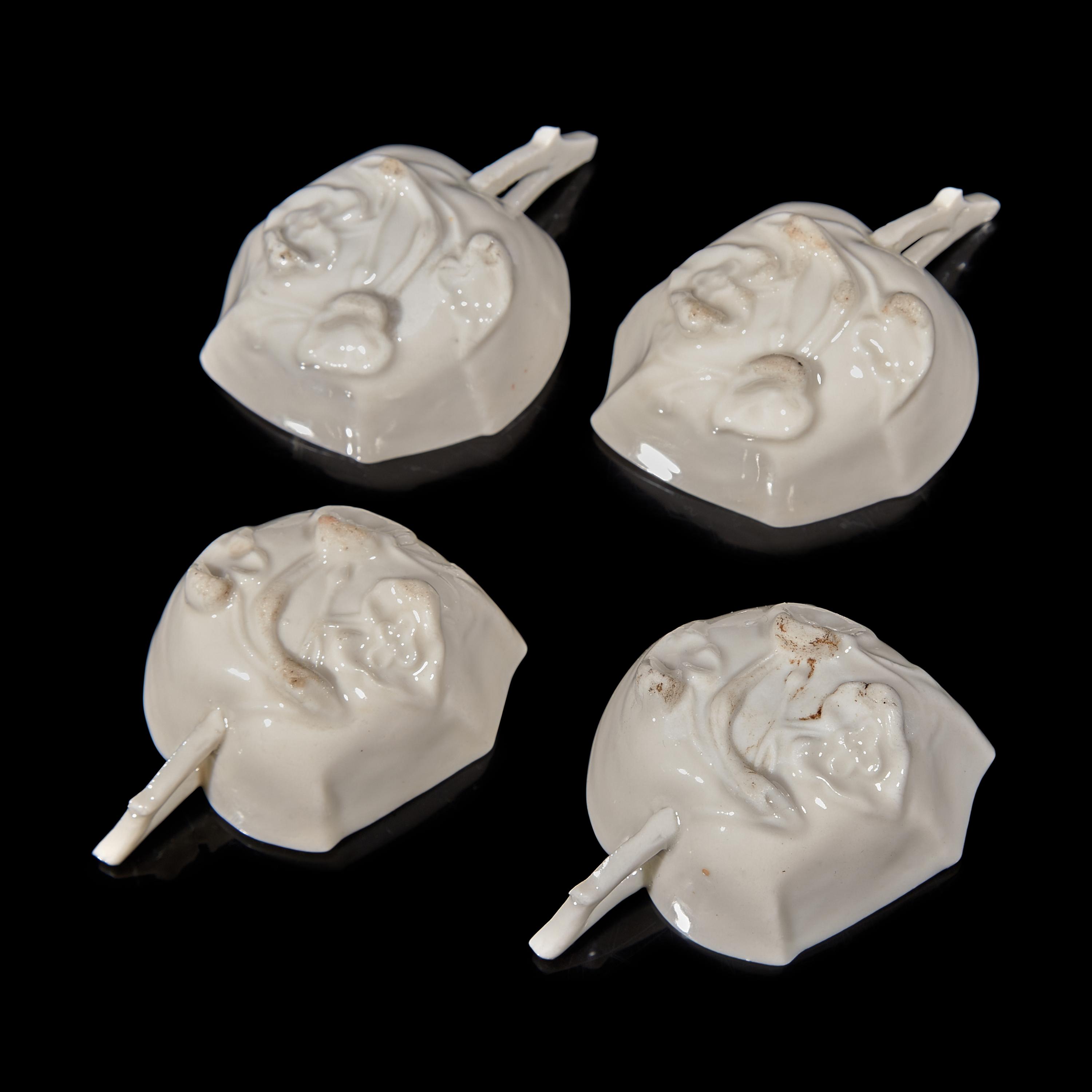 Four Chinese Dehua Blanc de Chine Porcelain Cups, 17th/18th Century 清中期 德化白瓷盃四件