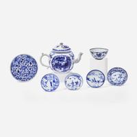 A group of seven assorted Chinese export blue and white porcelain items 青花瓷器一組七件 Late 16th to 19th century ??????????