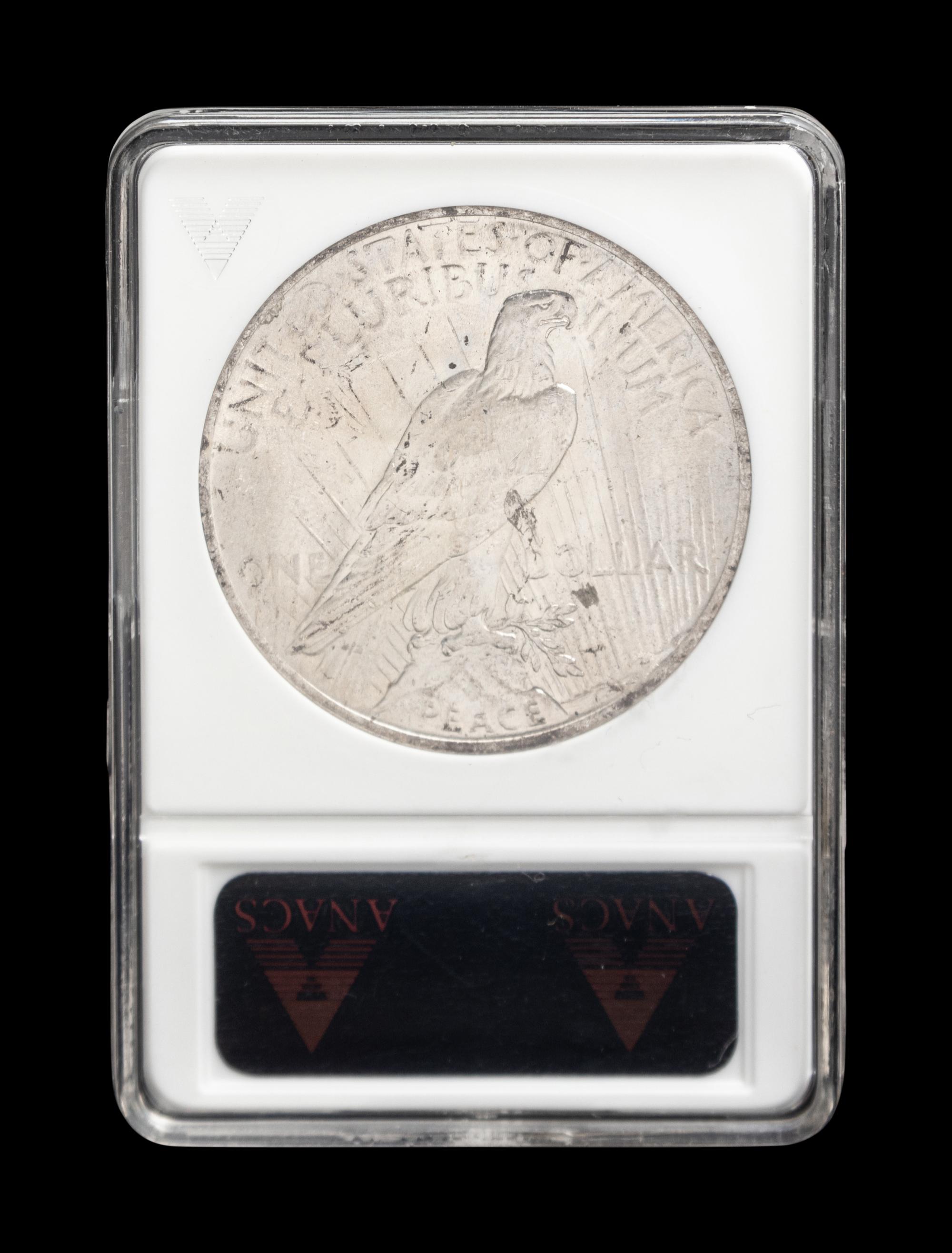 A 1922-S Peace $1 Coin (ANACS MS62)