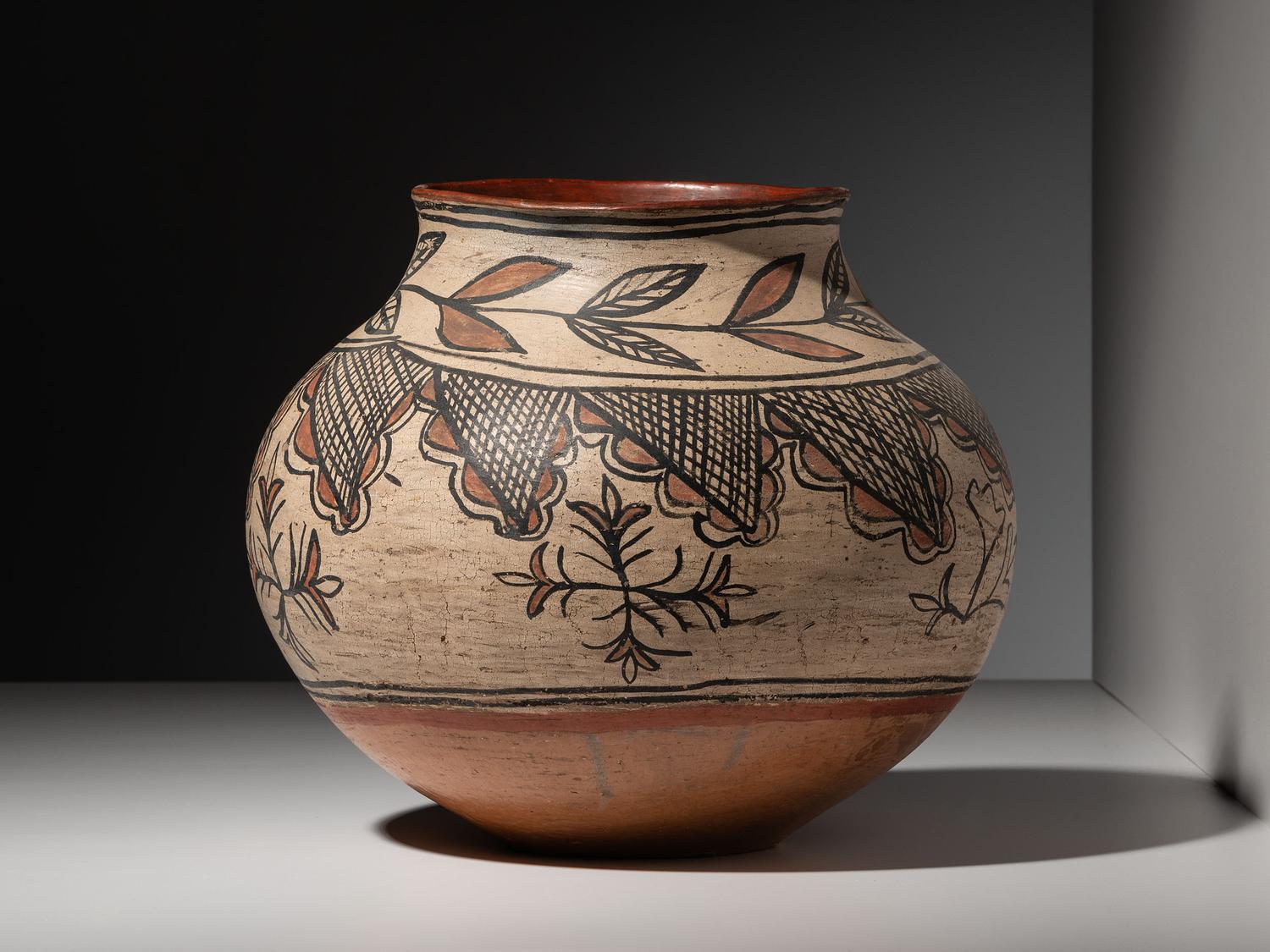 San Ildefonso Polychrome Pottery Olla