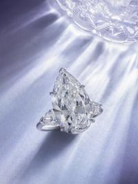 HARRY WINSTON, DIAMOND RING