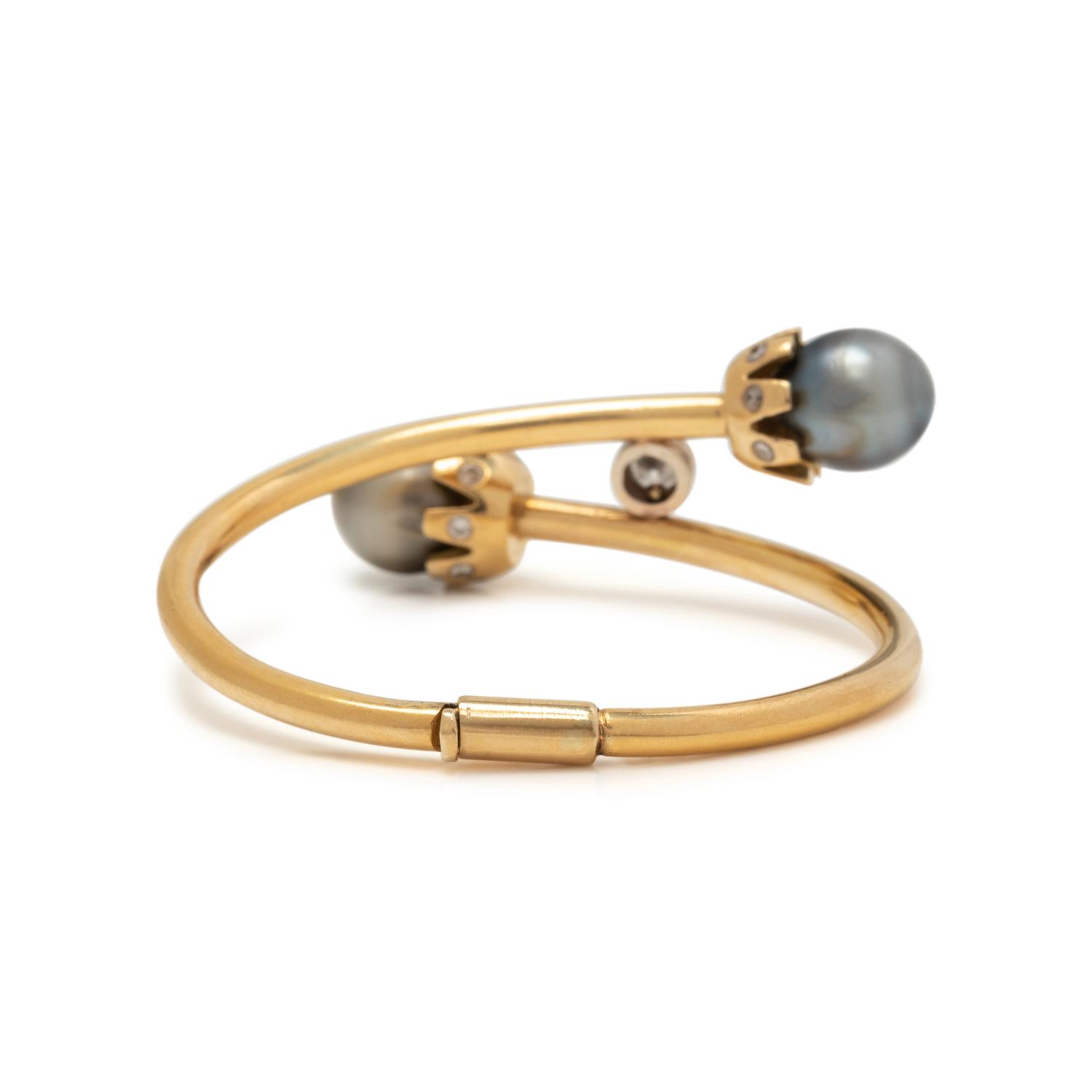 CULTURED TAHITIAN PEARL AND DIAMOND BANGLE BRACELET