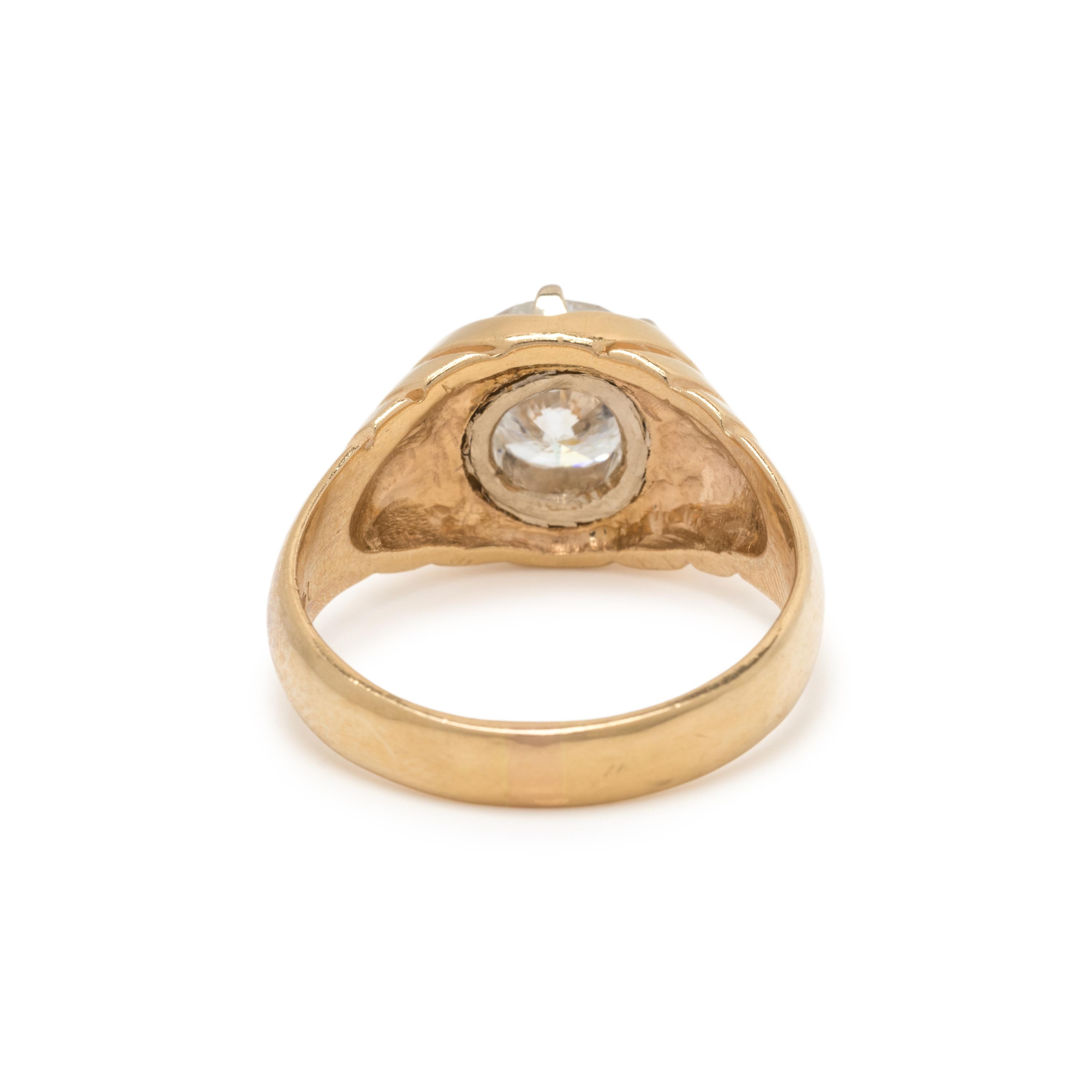 DIAMOND RING