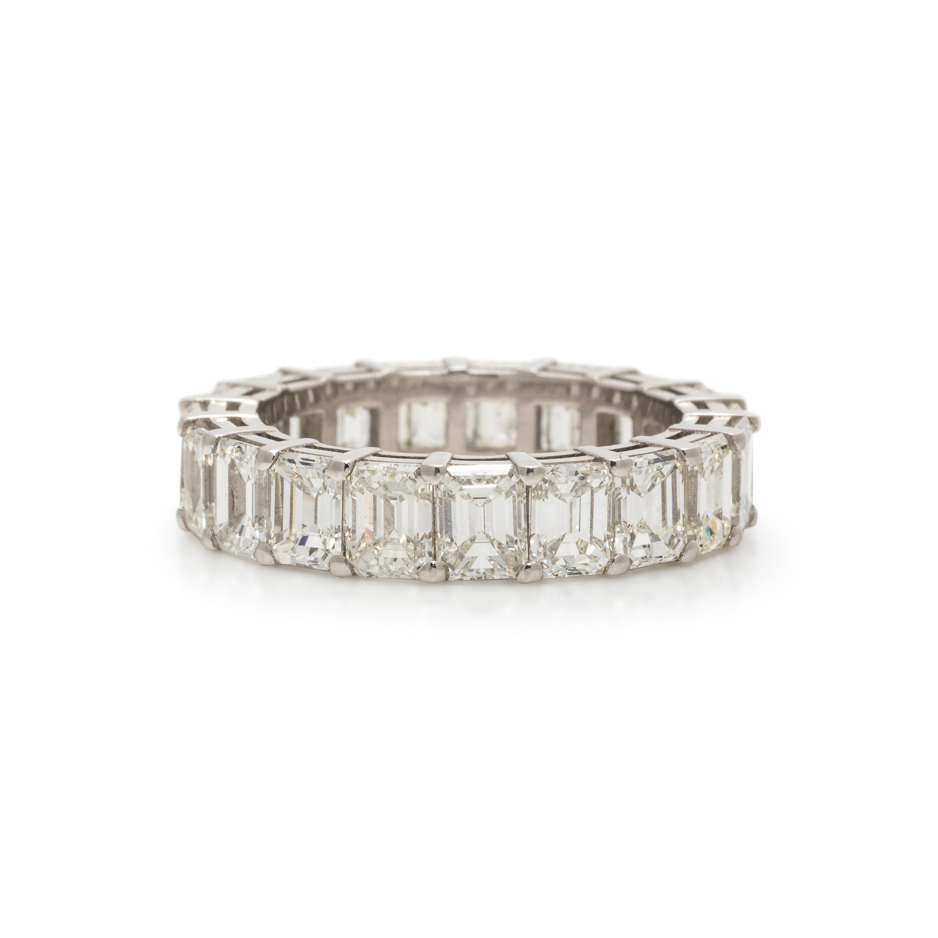DIAMOND ETERNITY BAND