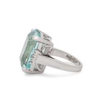 AQUAMARINE AND DIAMOND RING