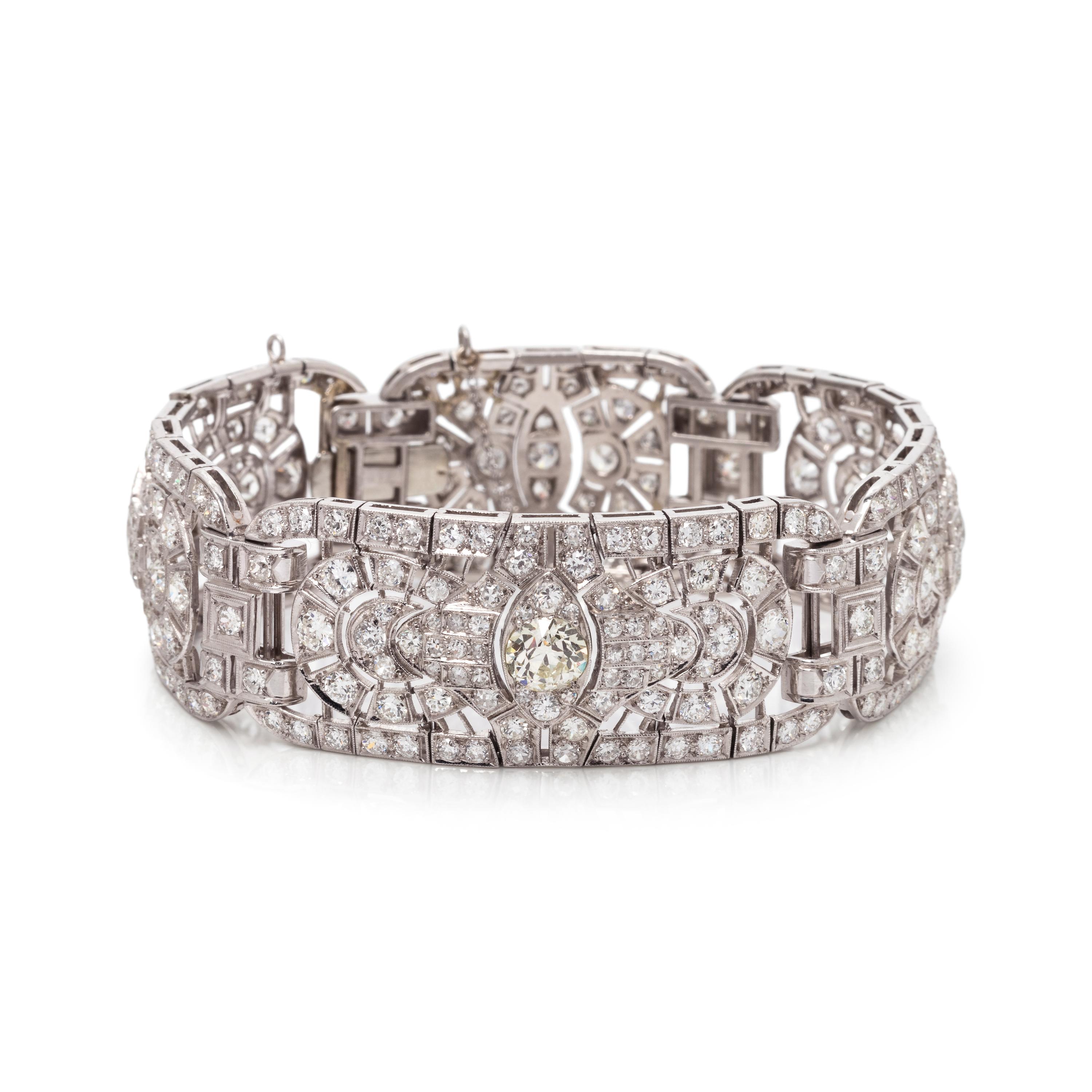 ART DECO, DIAMOND BRACELET