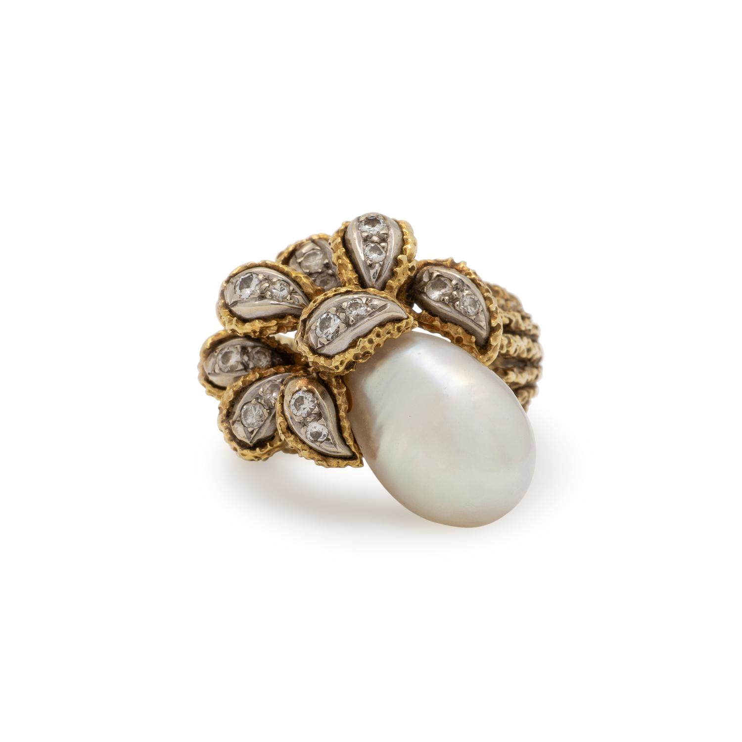 CULTURED PEARL AND DIAMOND RING