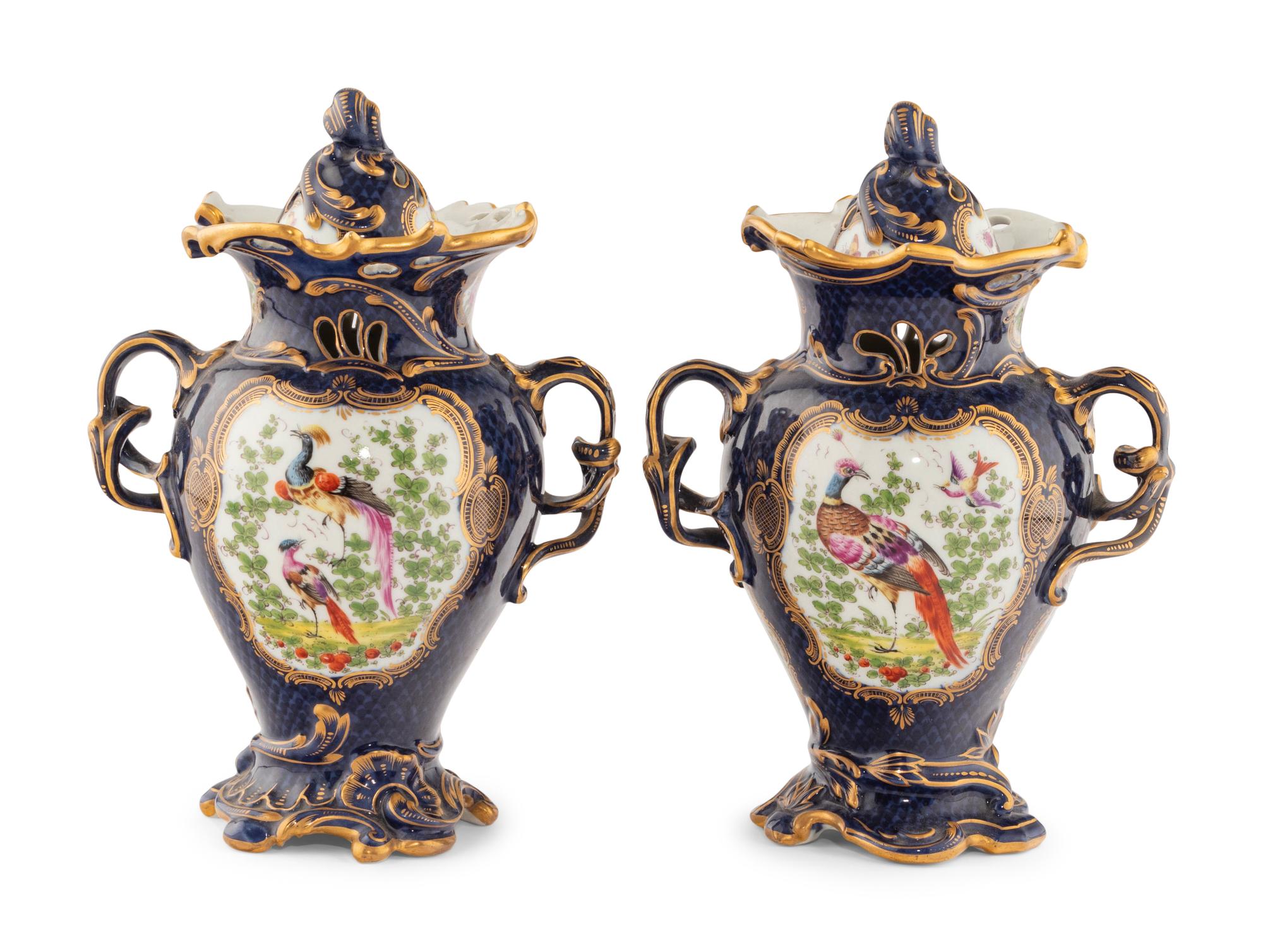 A Pair of Worcester Porcelain Urns and an Associated Center Bowl