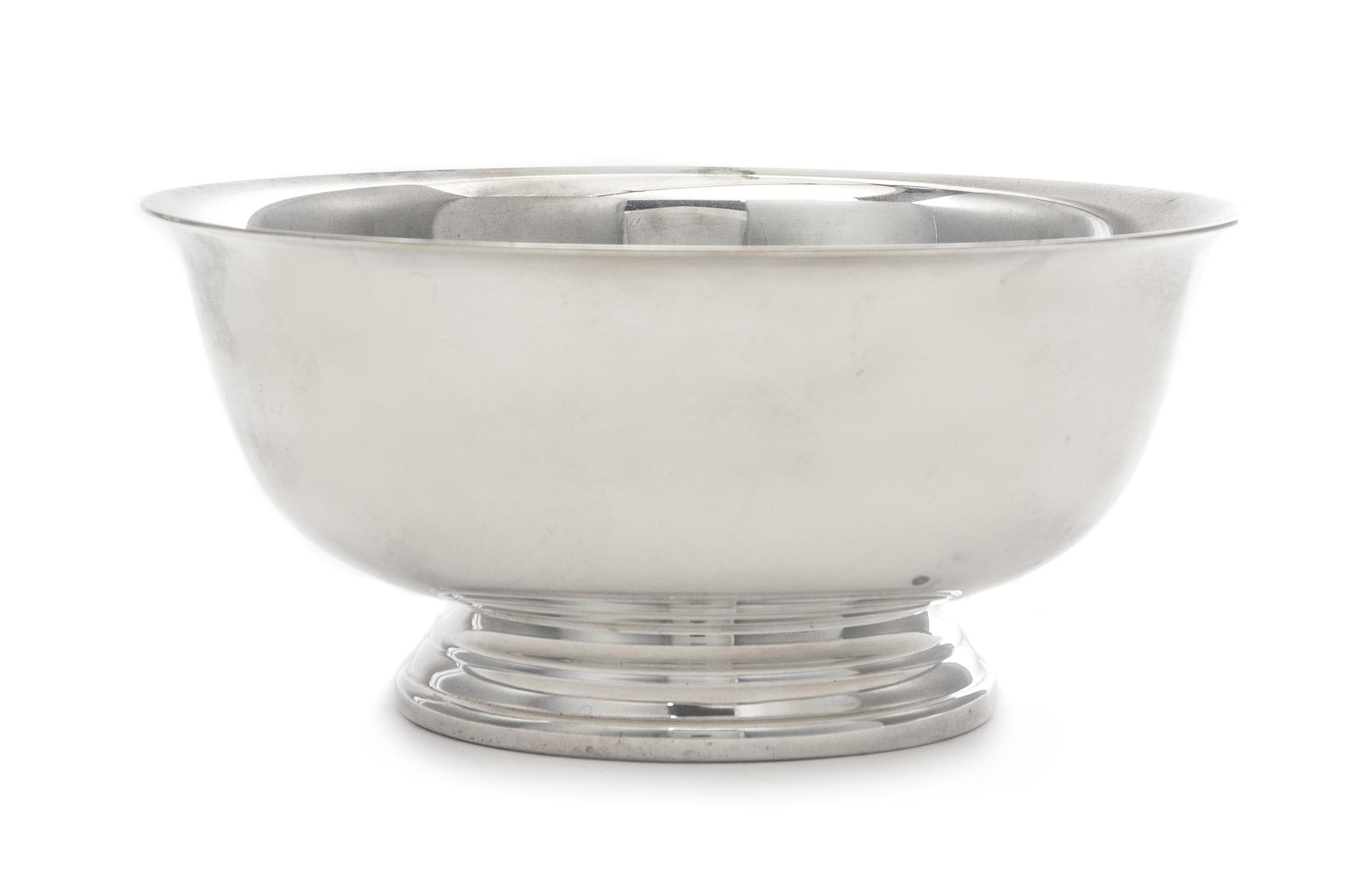 An American Silver Revere Bowl, Gorham Mfg. Co., Providence, RI, of typical form, having a flared rim and raised on a stepped circular