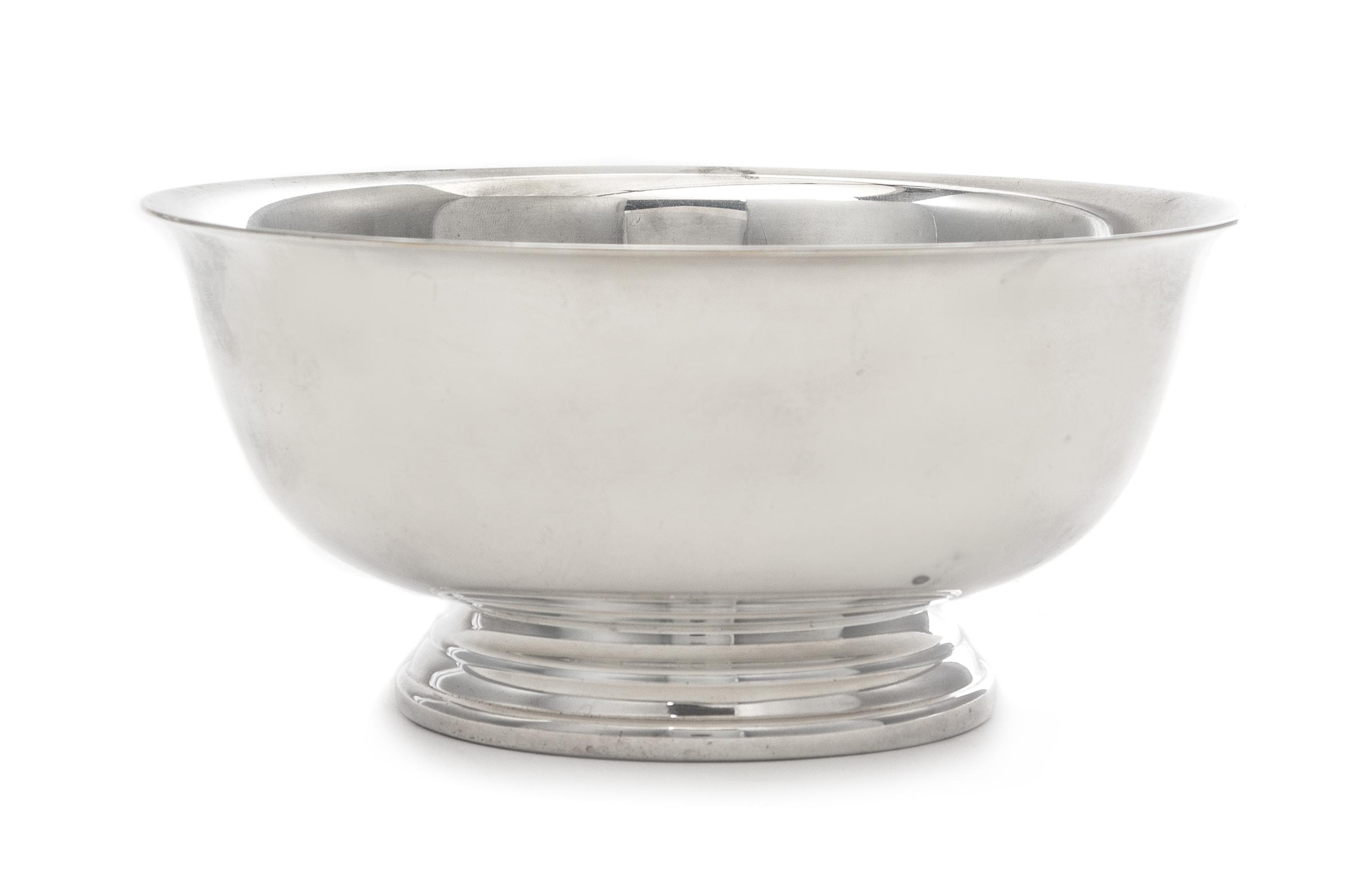 An American Silver Revere Bowl, Gorham Mfg. Co., Providence, RI, of typical form, having a flared rim and raised on a stepped circular
