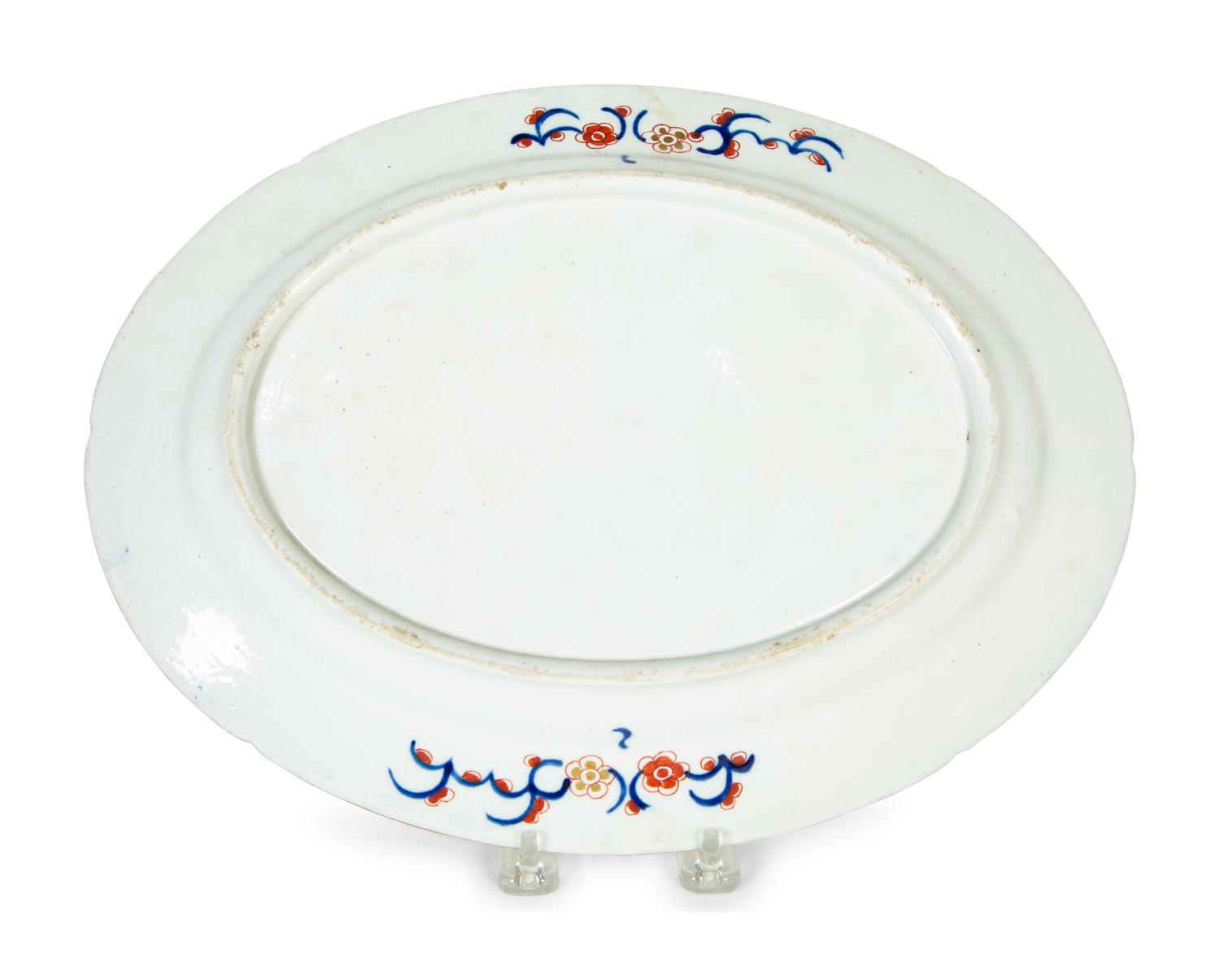 Two Chamberlain's Worcester Porcelain Oval Platters and a Pair of Shaped Square Dishes