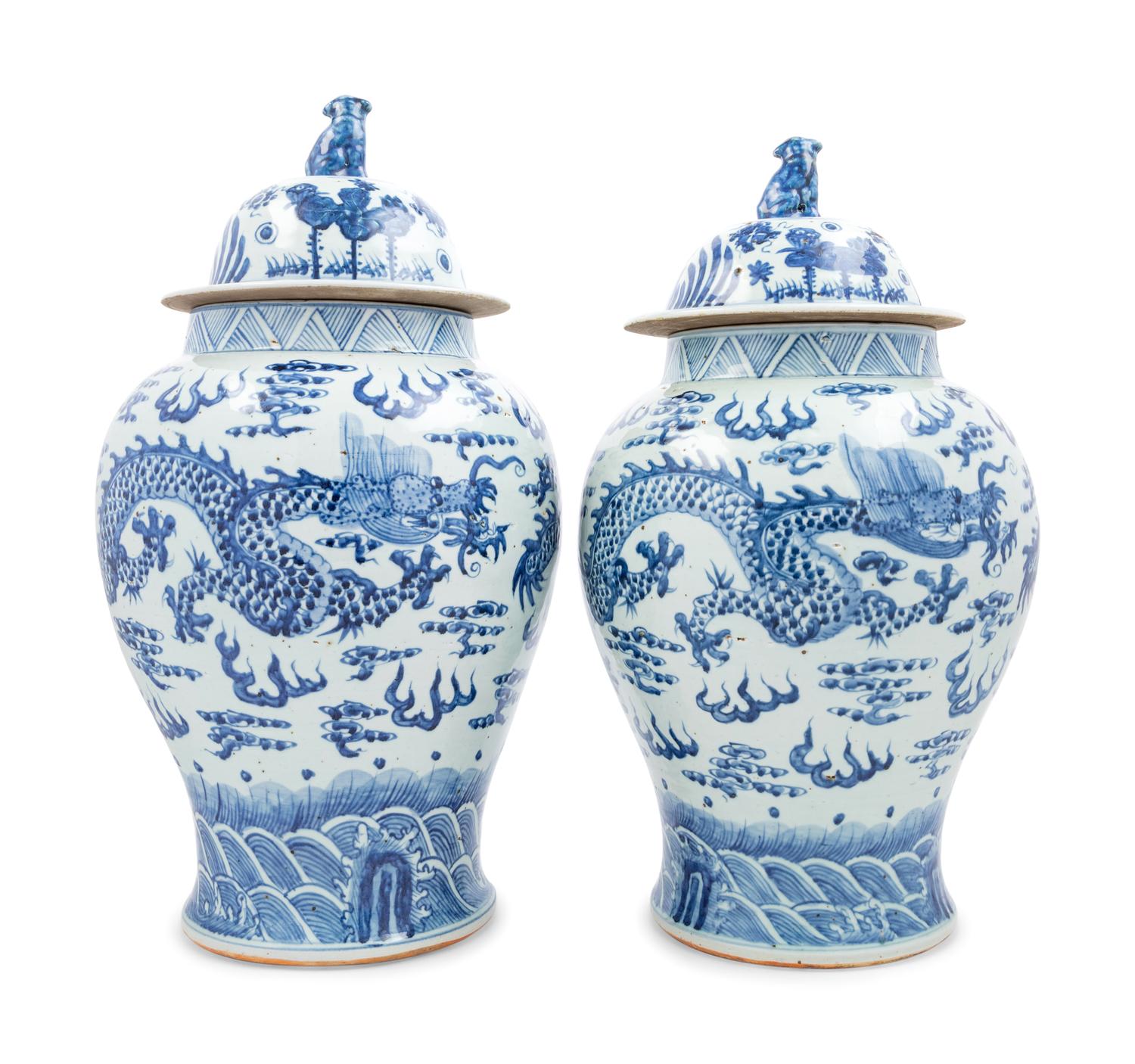 A Pair of Chinese Export Porcelain Jars
