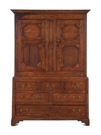 An English Oak Linen Press