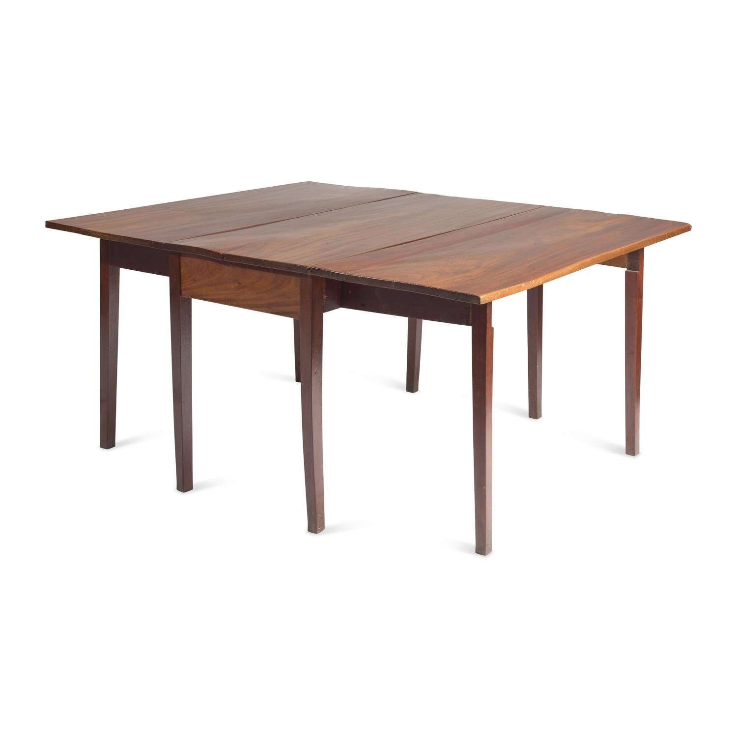 A George III Mahogany Drop-Leaf Table of Southern Interest