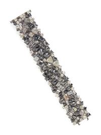 WHITE GOLD AND COLORED DIAMOND BRACELET
