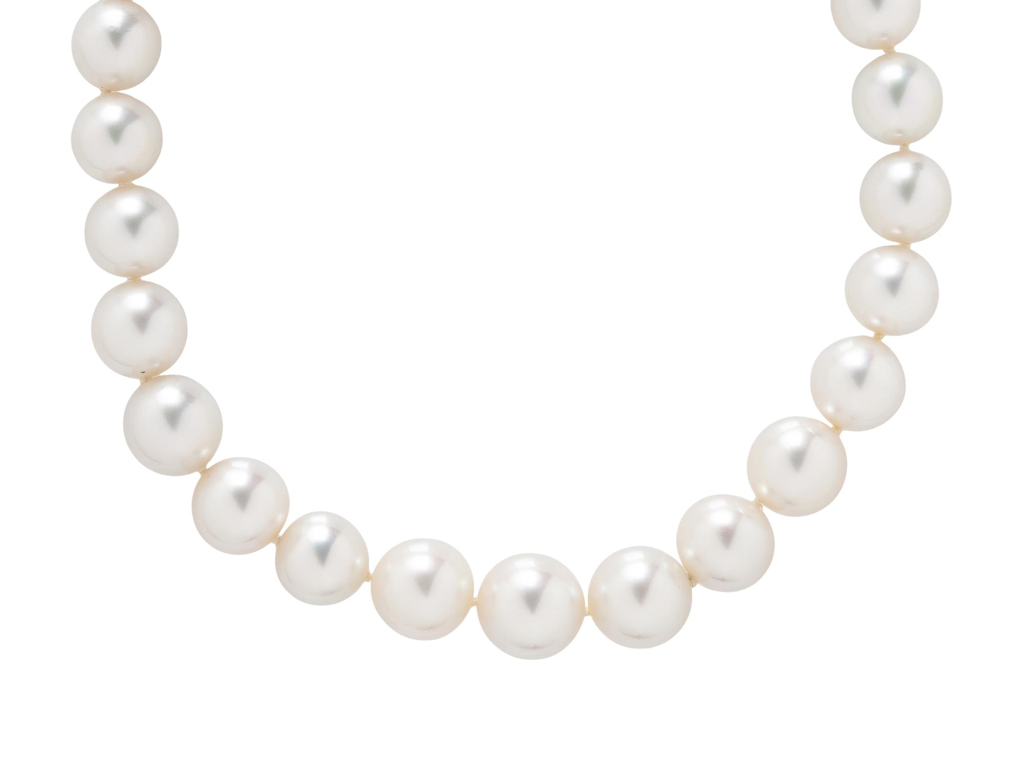 CULTURED PEARL AND DIAMOND NECKLACE