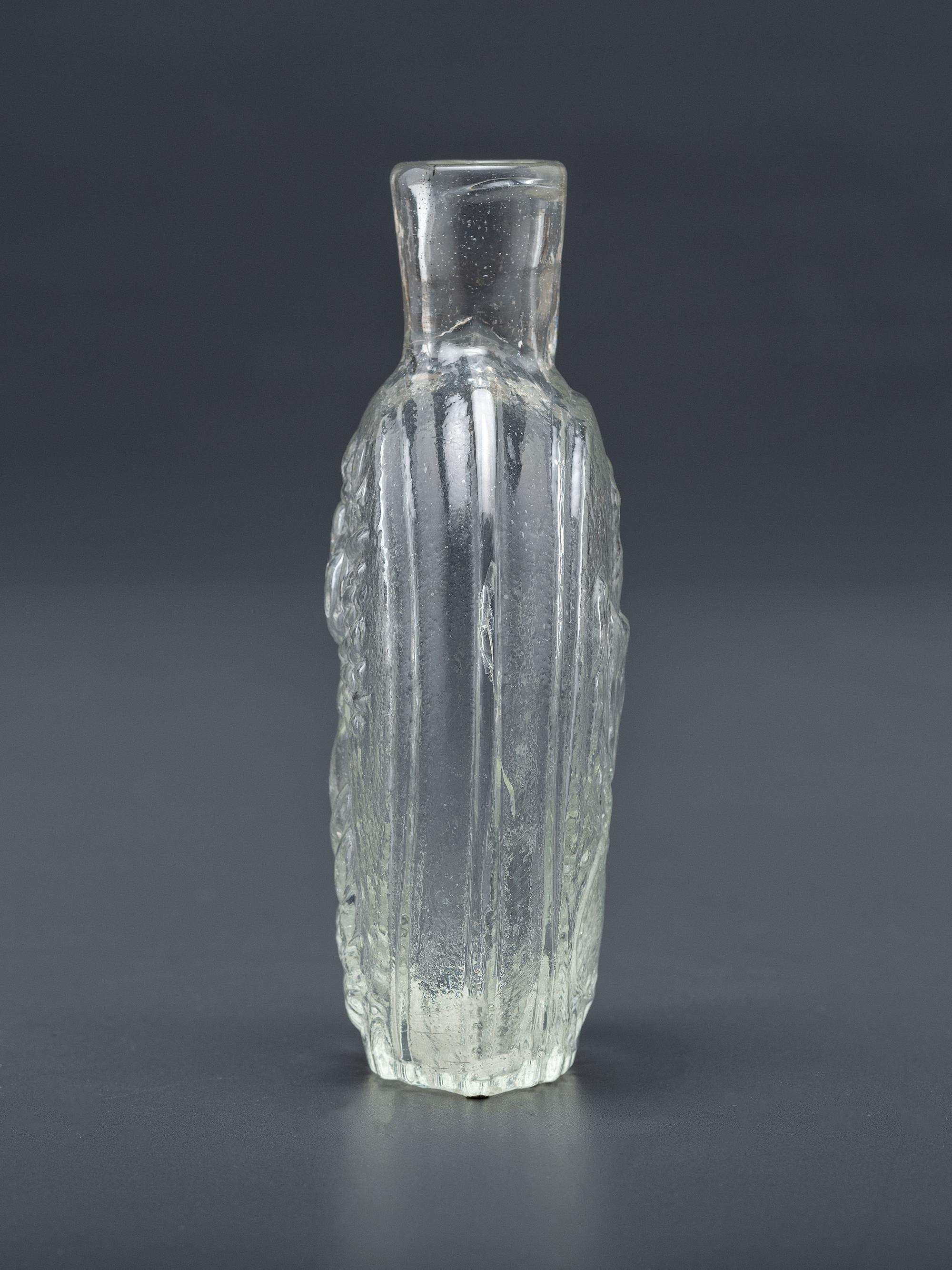 A Molded-Glass Pittsburg Flask in Clear