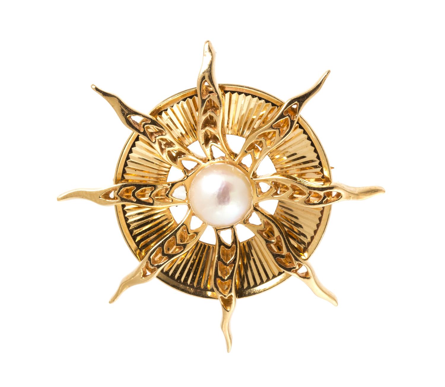 A 14 Karat Yellow Gold and Cultured Pearl Brooch, 4.80 dwts.