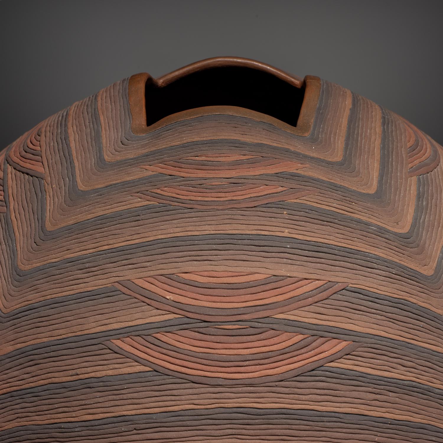 Corrugated Pottery Jar, Glory to God