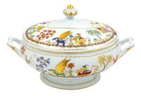 A French Porcelain Cirque Chinois Tureen and Cover Width 13 1/2 inches. — RETAILED BY TIFFANY & CO., 20TH CENTURY