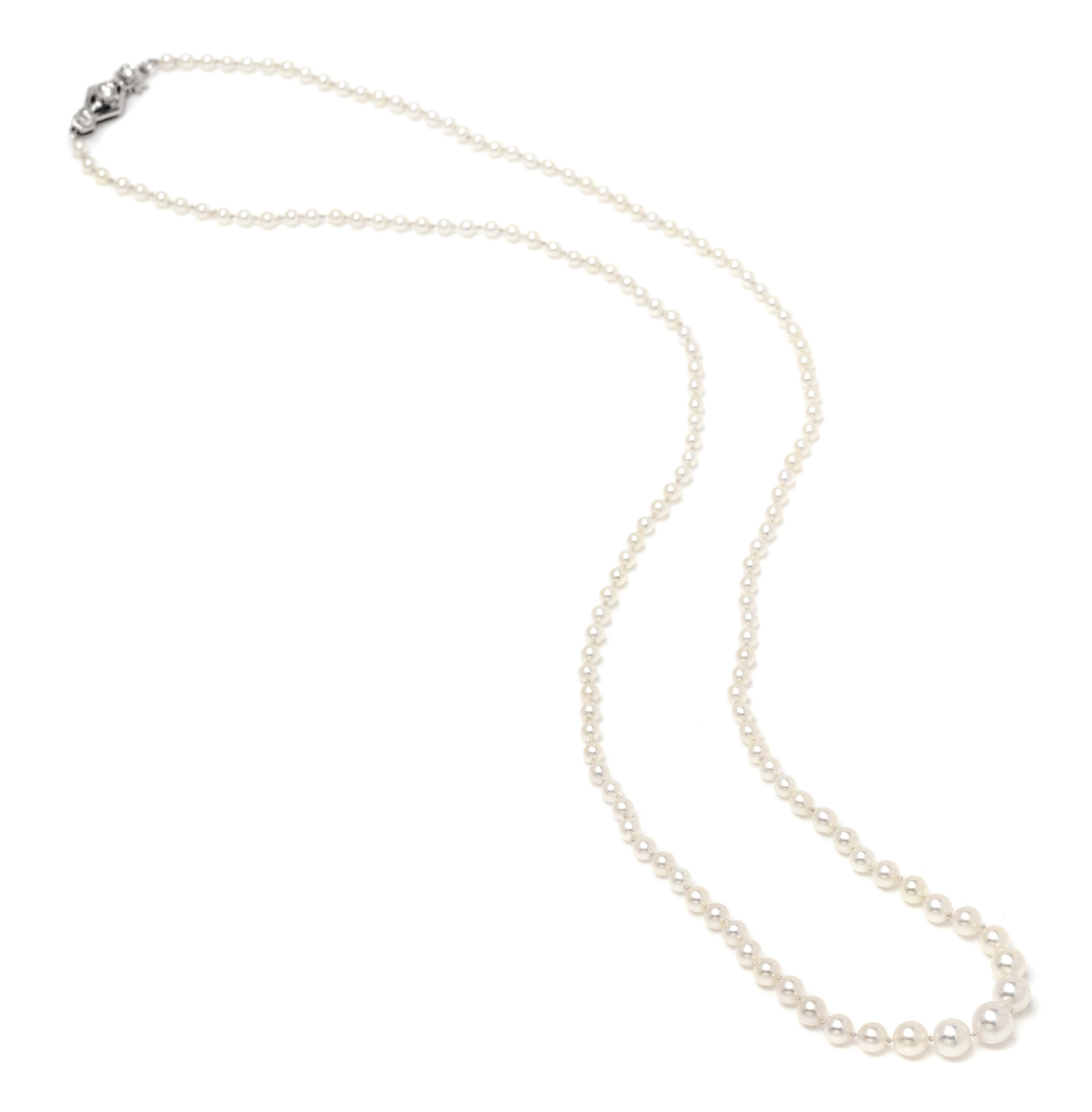 A Single Strand Graduated Natural Pearl Necklace, 3.25 dwts.