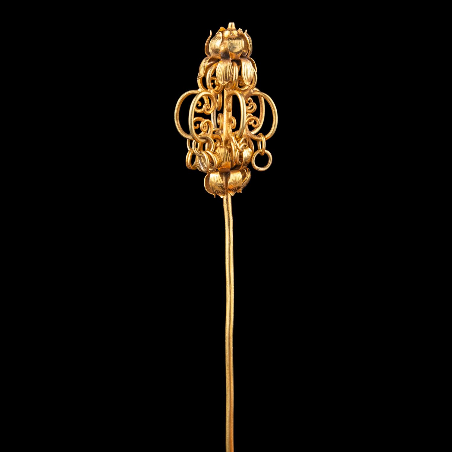 A Chinese Gold 'Khakkhara' Hairpin, Zan, Ming Dynasty 明 金錫杖簪