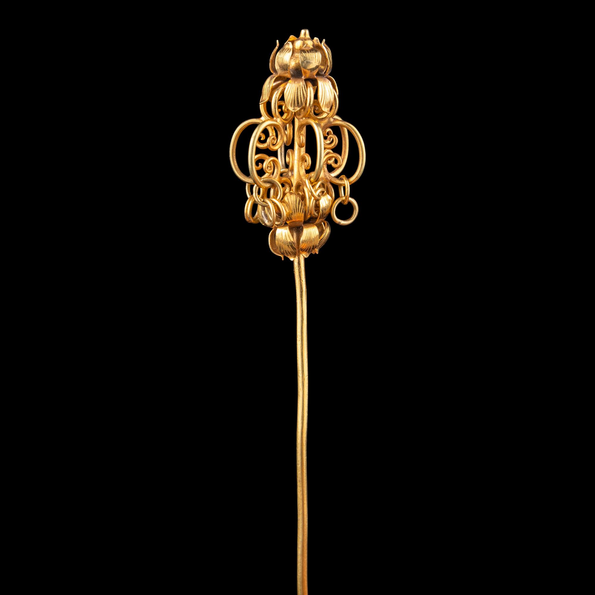 A Chinese Gold 'Khakkhara' Hairpin, Zan, Ming Dynasty 明 金錫杖簪