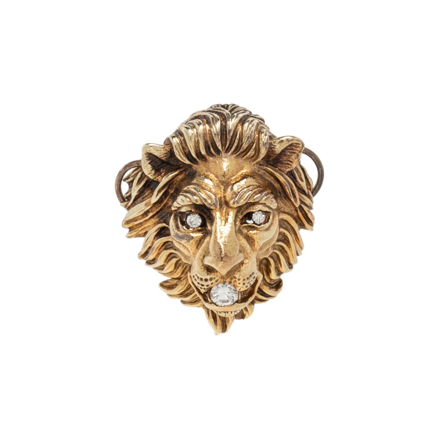 YELLOW GOLD AND DIAMOND LION PENDANT