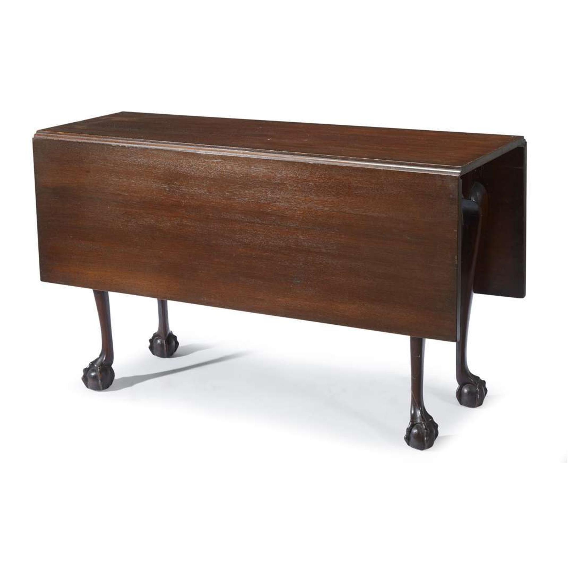 Chippendale mahogany drop-leaf table Massachusetts, circa 1780